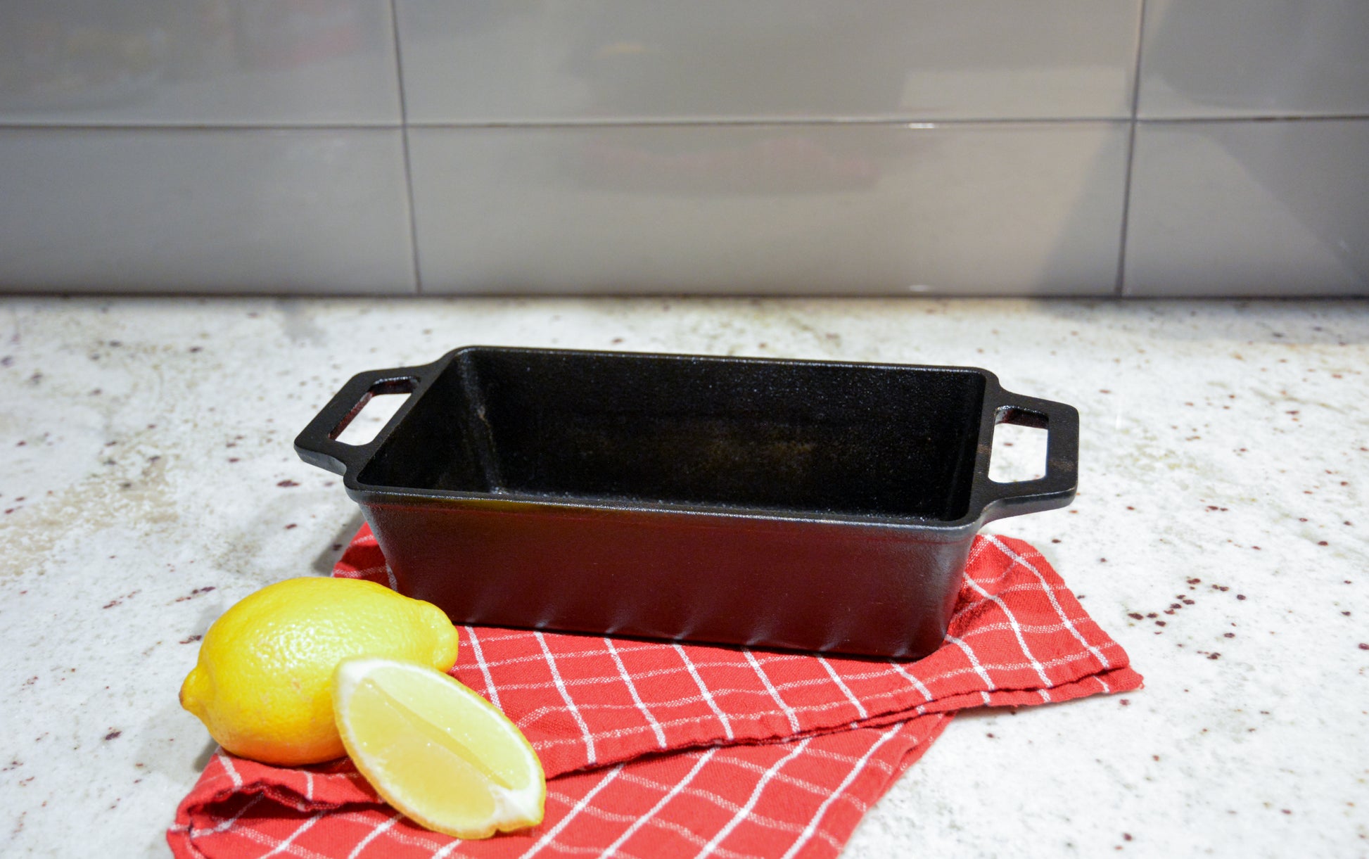 RECTANGULAR CAST IRON BREAD PAN